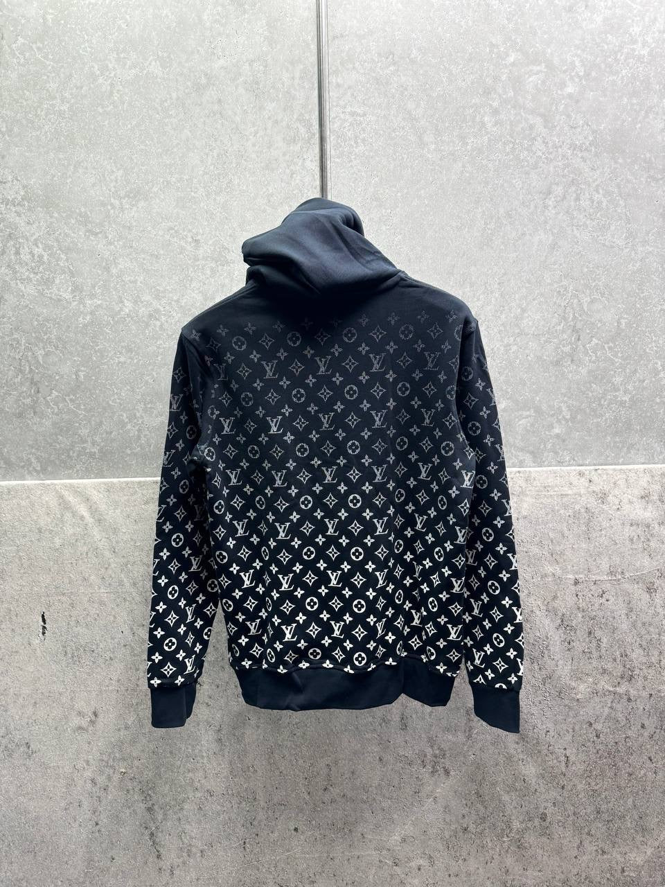 LV HOODIE