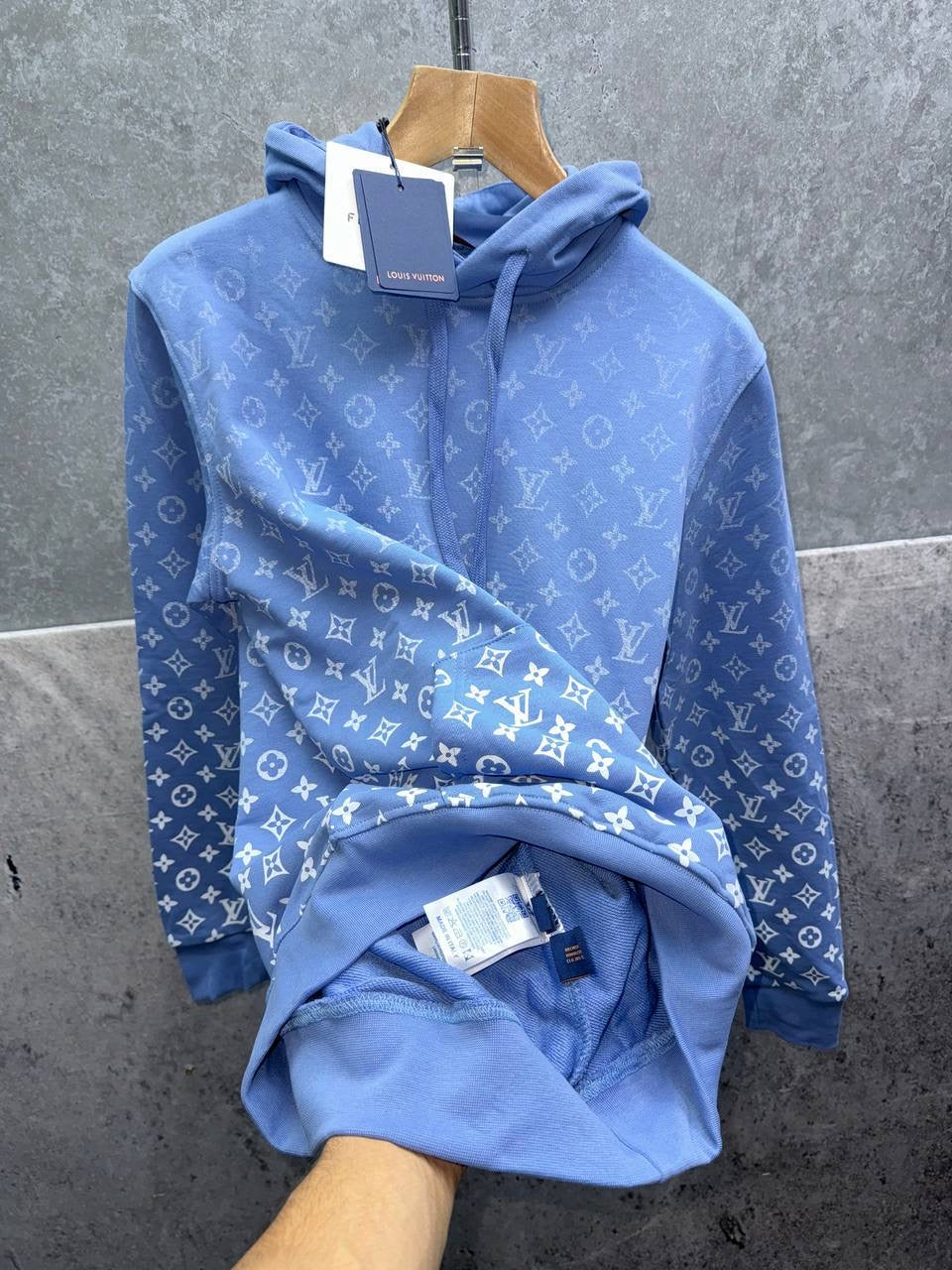 LV HOODIE