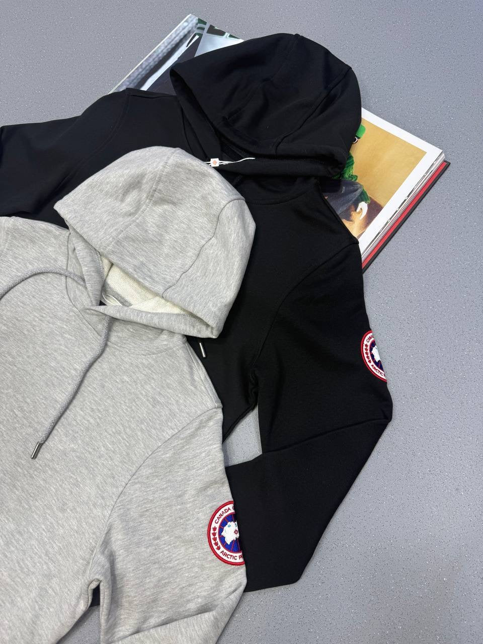 CANADA GOOSE HOODIE