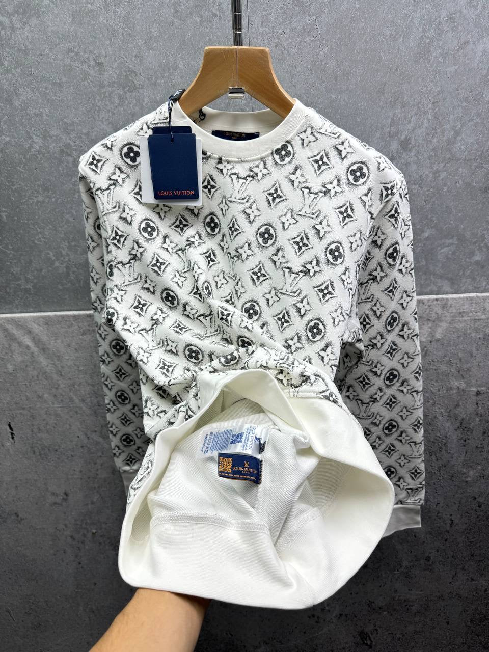 LV MONOGRAM JUMPER