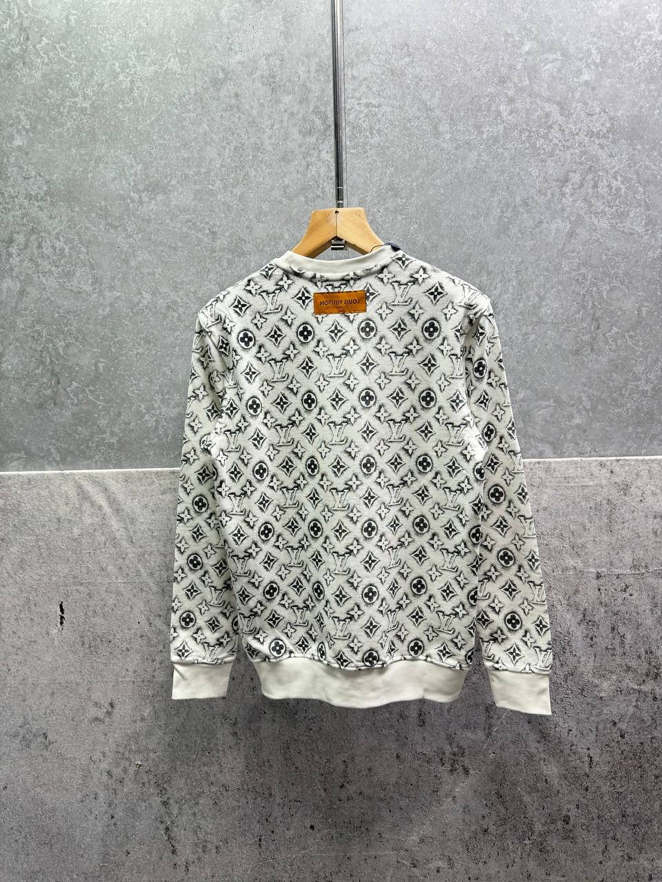 LV MONOGRAM JUMPER